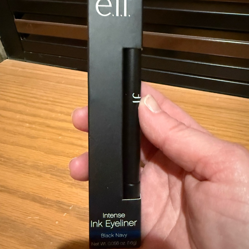 e.l.f. Intense Ink Eyeliner - Black Navy